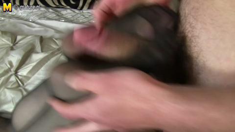 22698